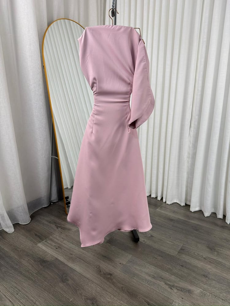 فستان سهرة قصير باربي