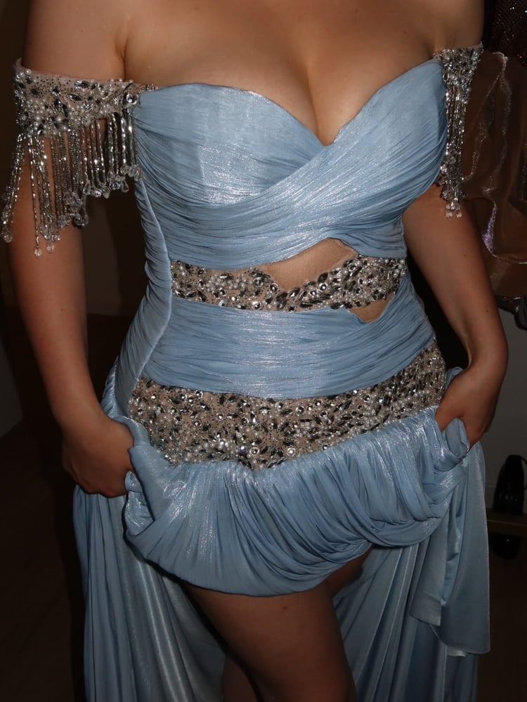 فستان سهرة
