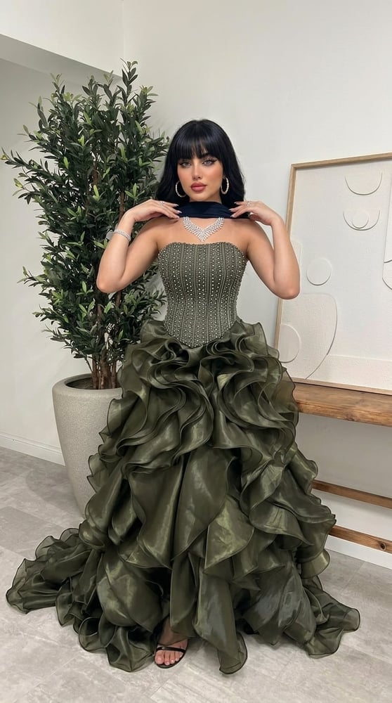 فستان سهرة زيتي