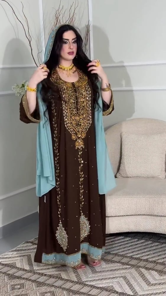 جلابية سهرة مطرزة يدوي