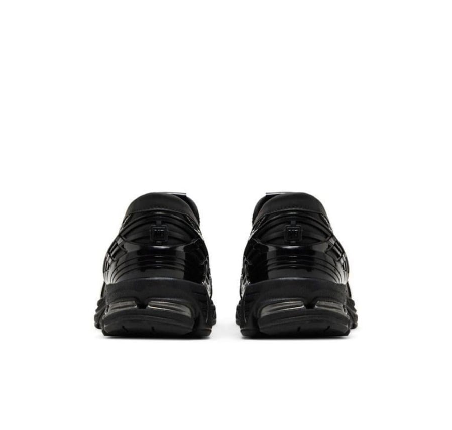 New Balance 1906 Black
