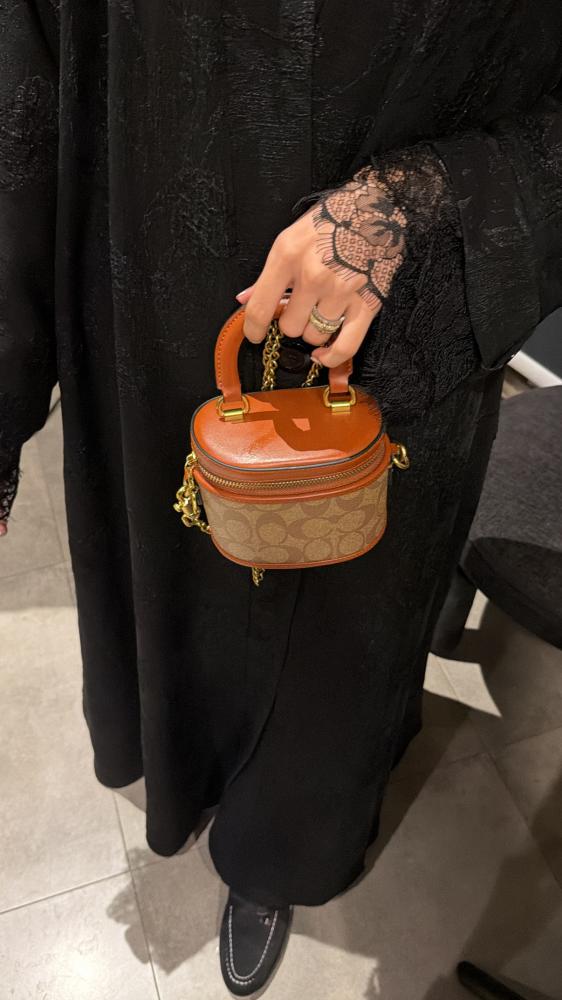 عباية حلا