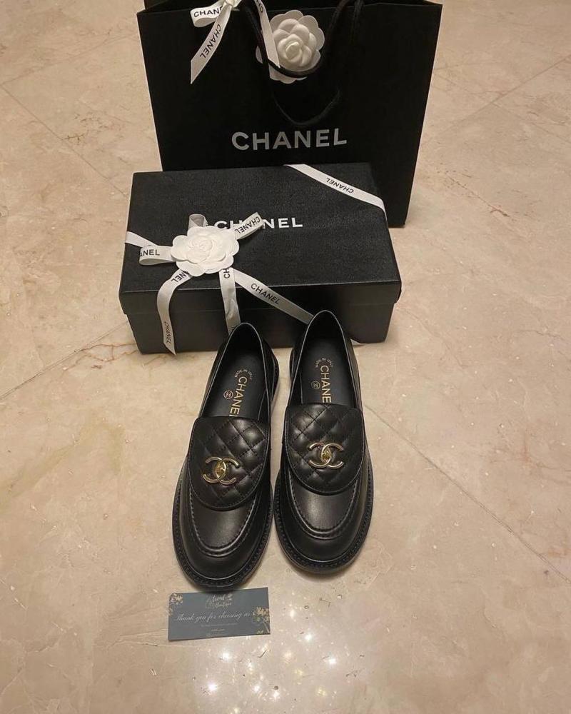 Chanel Black Leather Quilted CC Rotary Lock Flat Loafers Size 38