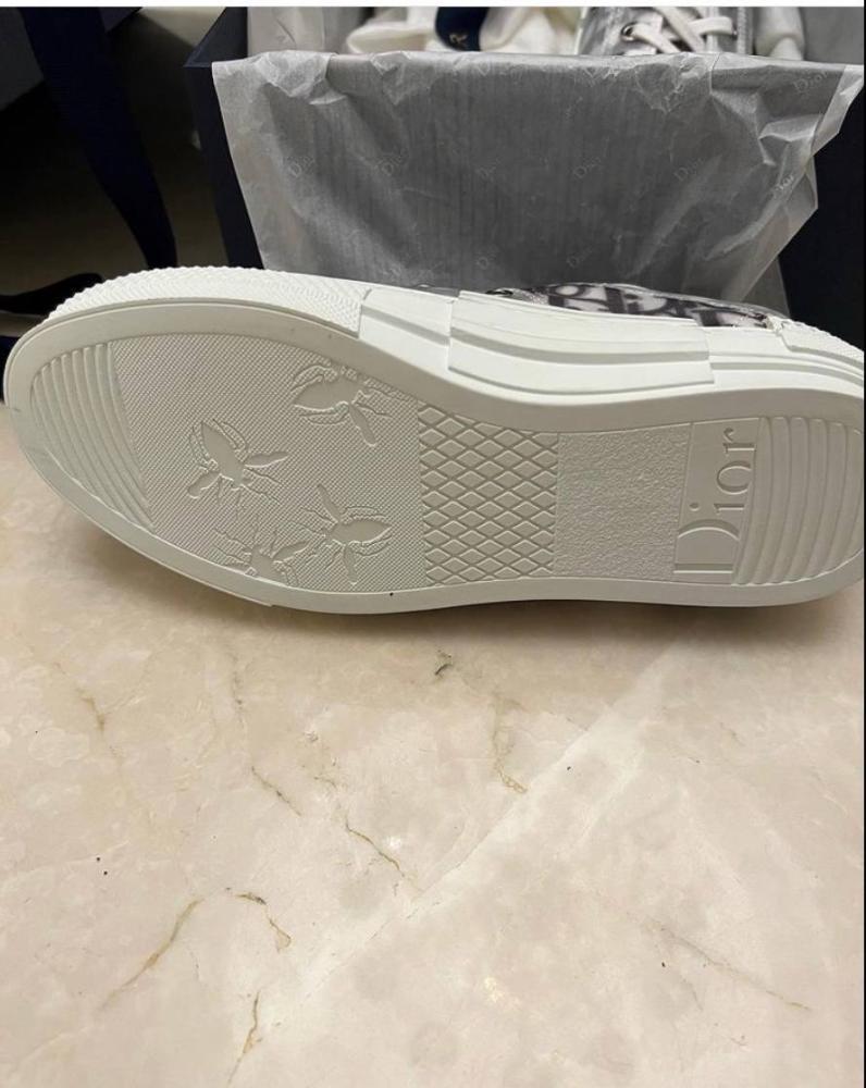 Converse x Dior seankers