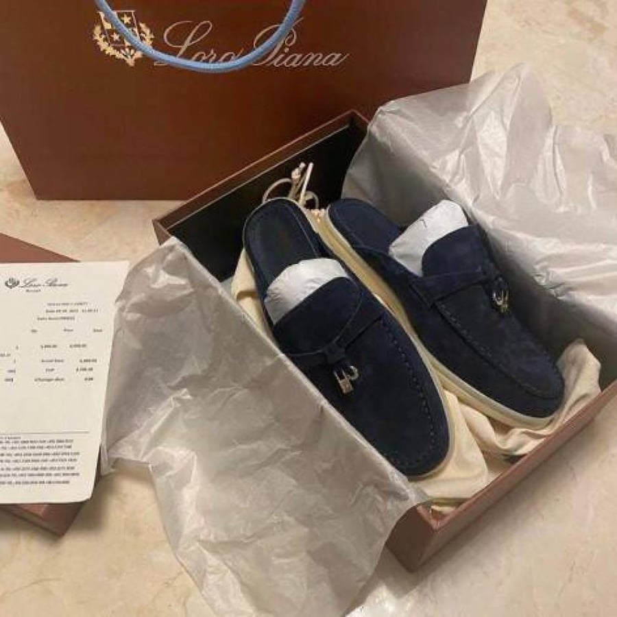 Loro Piana Navy Blue Suede Babouche Charms Walk Mules