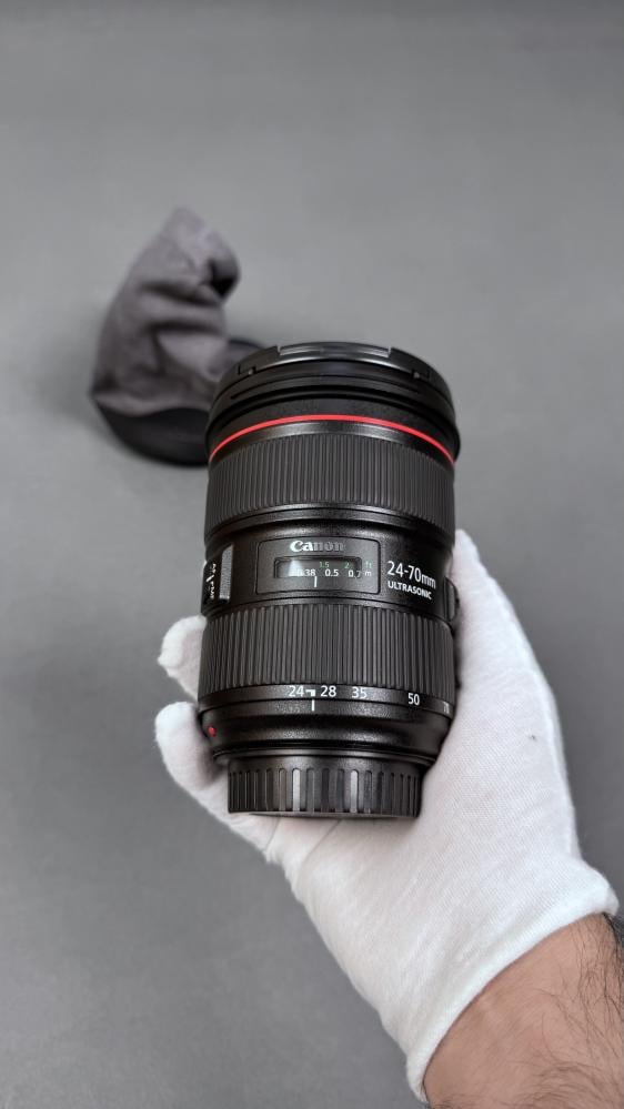 عدسة كانون 24-70 f2.8 الاصدار الثاني