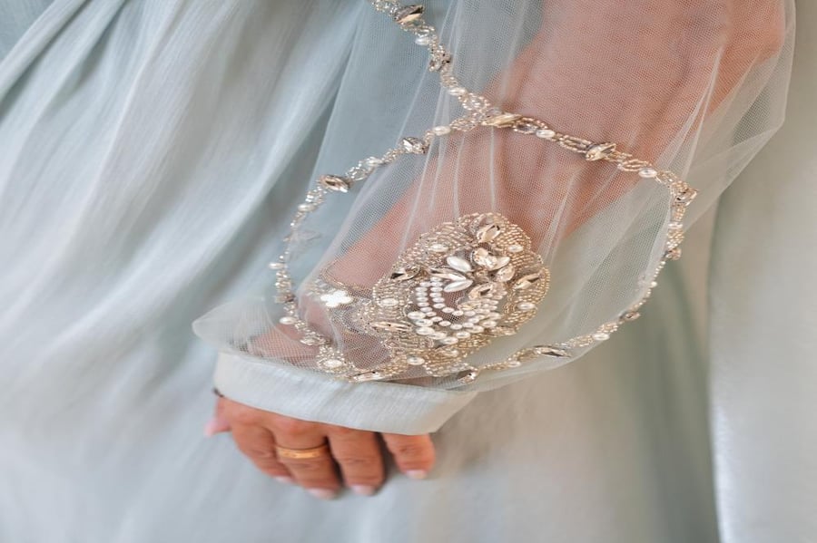 Whispering Breeze Cape