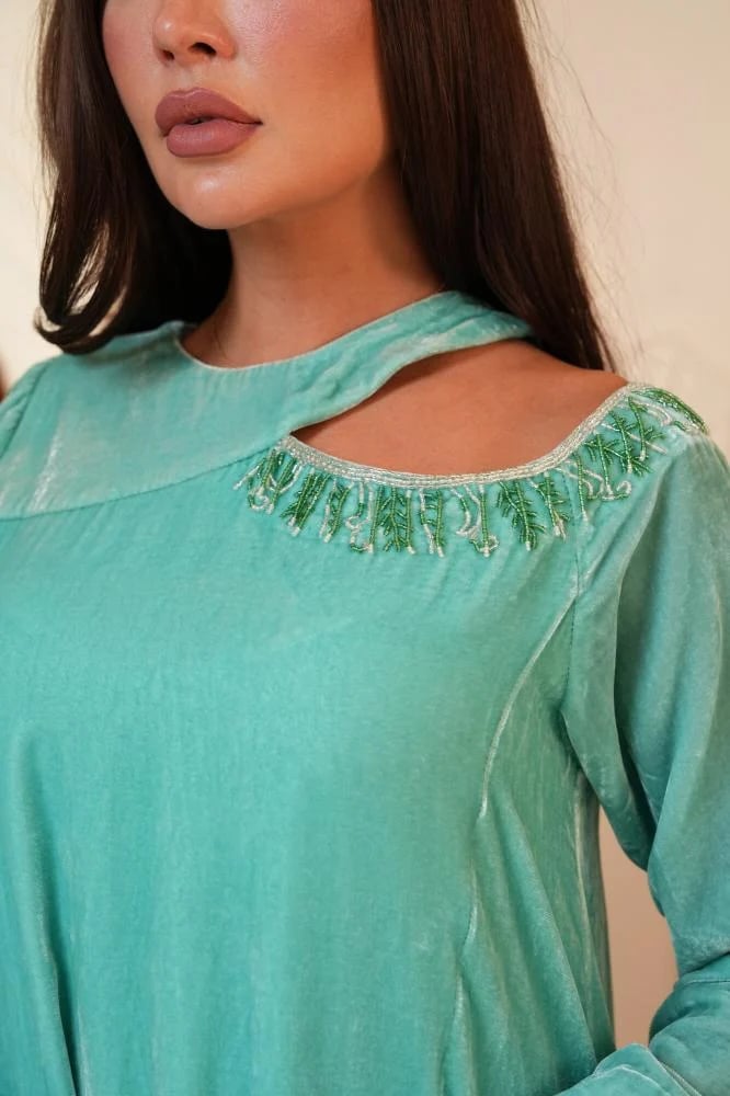 Cutout Shoulder Silhouette