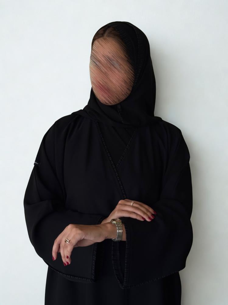 عباية انترنت بتطريز ناعم وحواف راقية – Classic Soft | سدفة