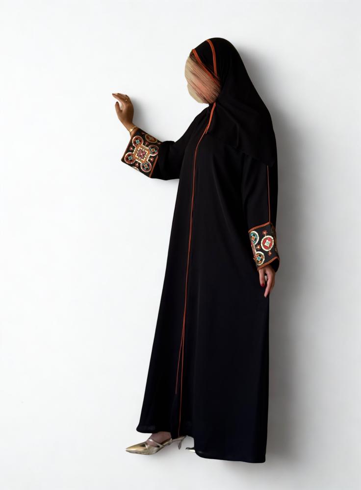 عباية كريب انترنت بتطريز هندي ملون – Heritage Line | سدف