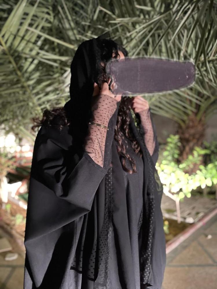 عباية  بشت سوداء