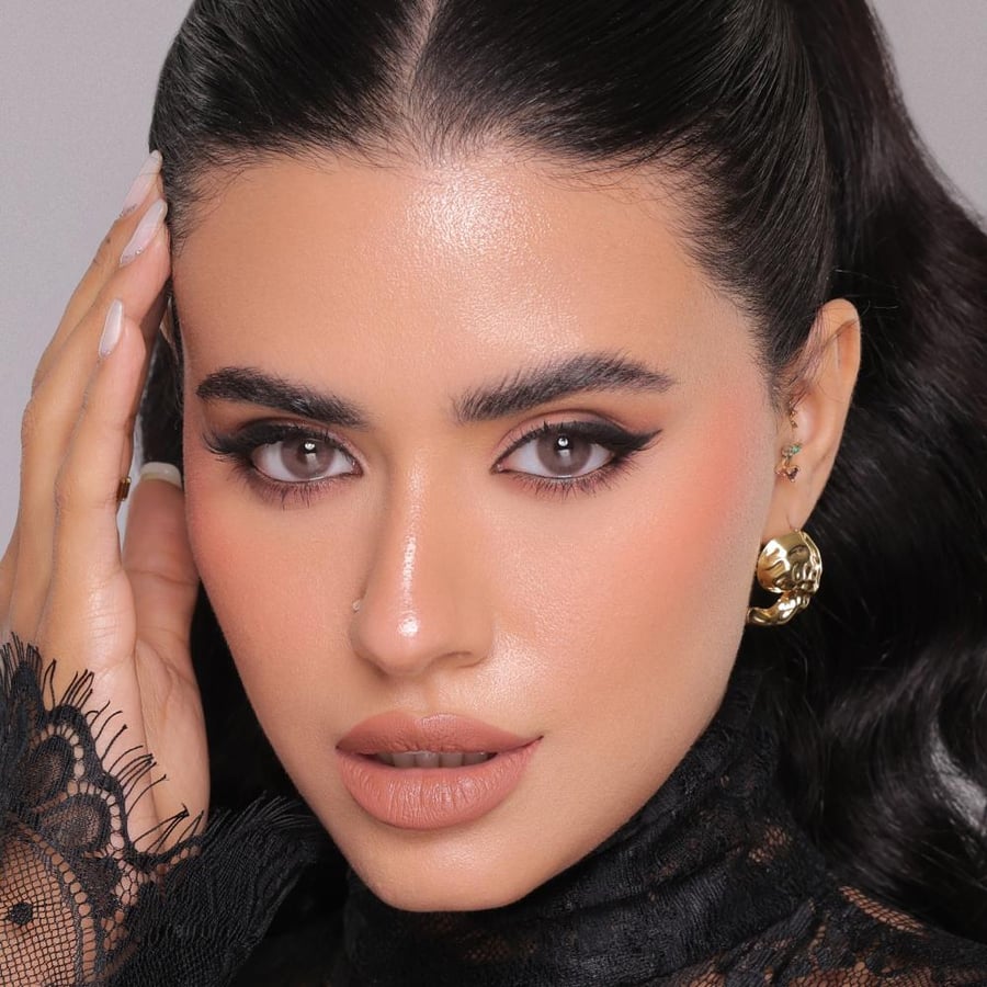 عدسات ناي Nay من Fresh Eyes – رمادي طبيعي أنيق