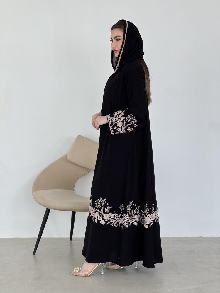 Khuzama abaya