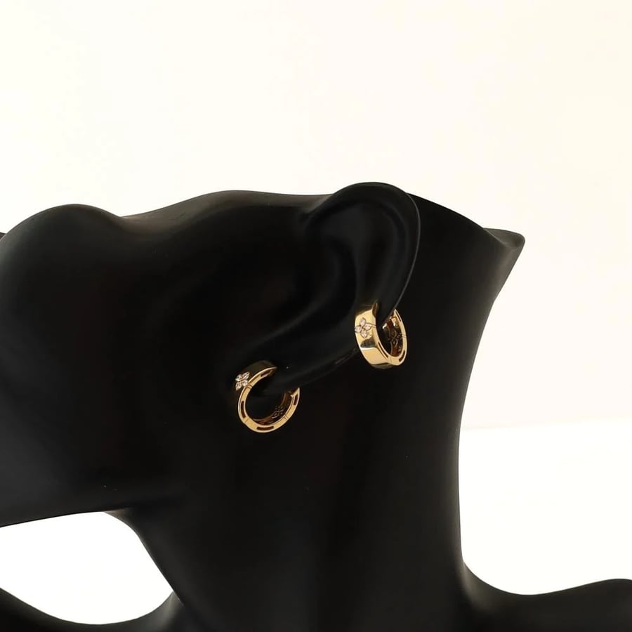 حلق ذهب عيار 18
