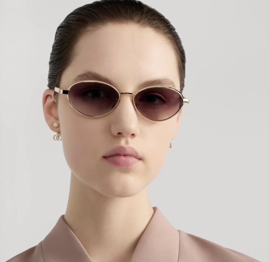نظارة شمسيه Dior