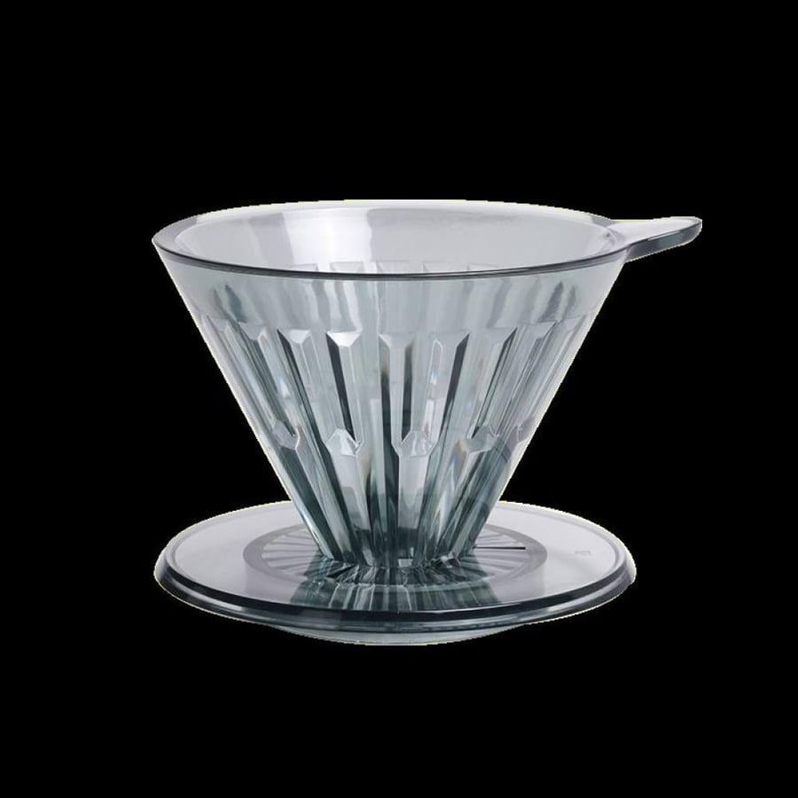 Ain Taimour crystal distillation in transparent black 01