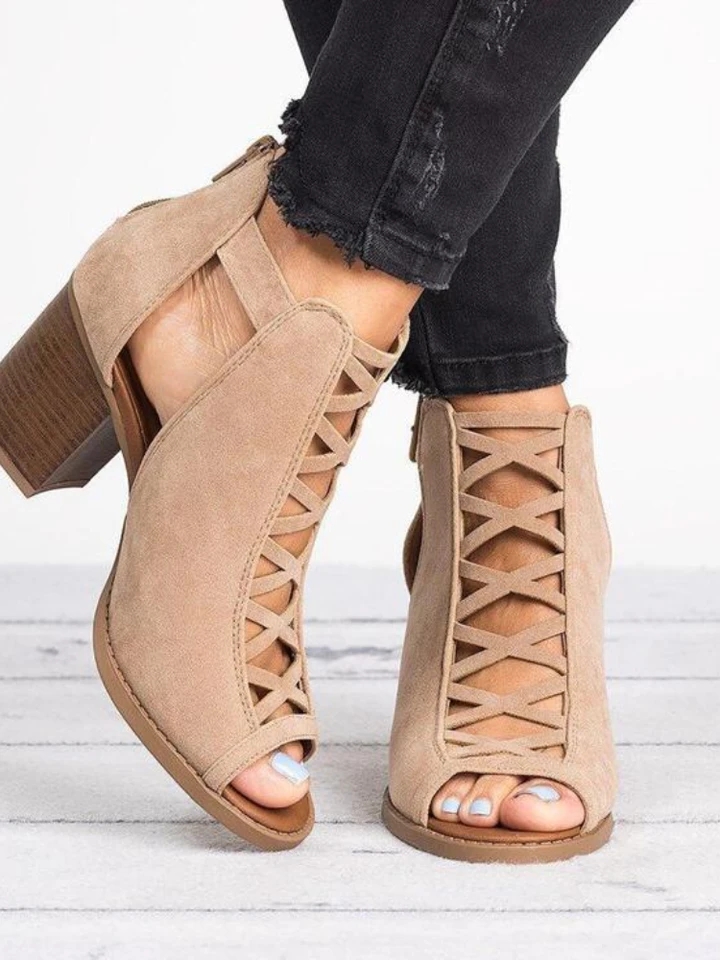 جديد لربيع وصيف 2023 حذاء كاحل روماني مثير للسيدات صندل حريمي بكعب عالٍ متوسط مقاس كبير 43 أسود