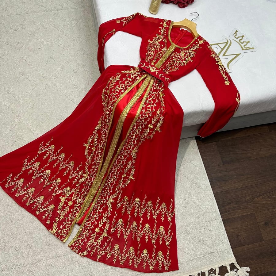 فساتين سهرة 2024