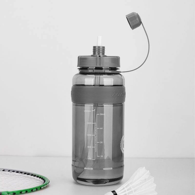 جديد الرياضة زجاجة ماء BPA الحرة زجاجة مياه شرب للرياضة مع القش 1L 2L البلاستيك زجاجة شرب مياة للمياه