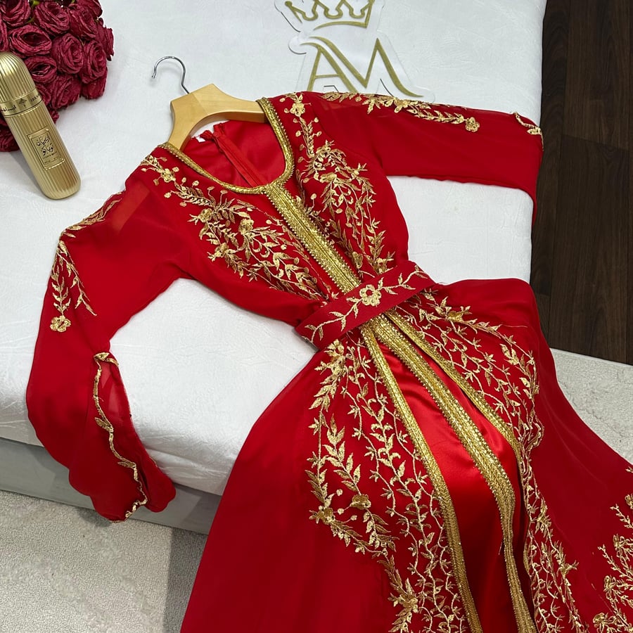 فساتين سهرة 2024