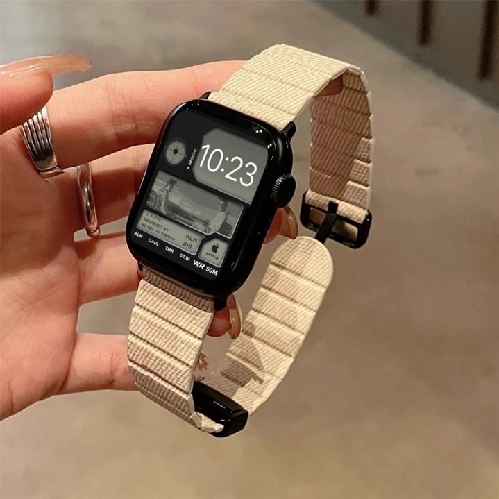 إن الدنيم سوار كاجوال ناعم لساعة أبل ، مشبك مغناطيسي شتوي ، ألترا iWatch ، 9 ، 8 ، 7 ، 6 ، 5 ، 4 ، 3 ، 2 ، SE ، 41: 49 ، ‏ 45 ، ‏ 44 ، ‏ 42 ، ‏ 40 ، ‏ 38