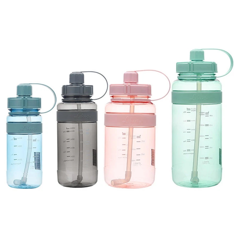 جديد الرياضة زجاجة ماء BPA الحرة زجاجة مياه شرب للرياضة مع القش 1L 2L البلاستيك زجاجة شرب مياة للمياه