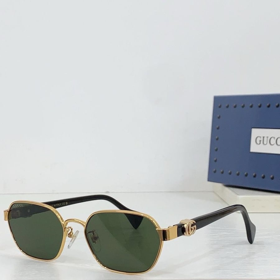 نظارة Gucci ماستر