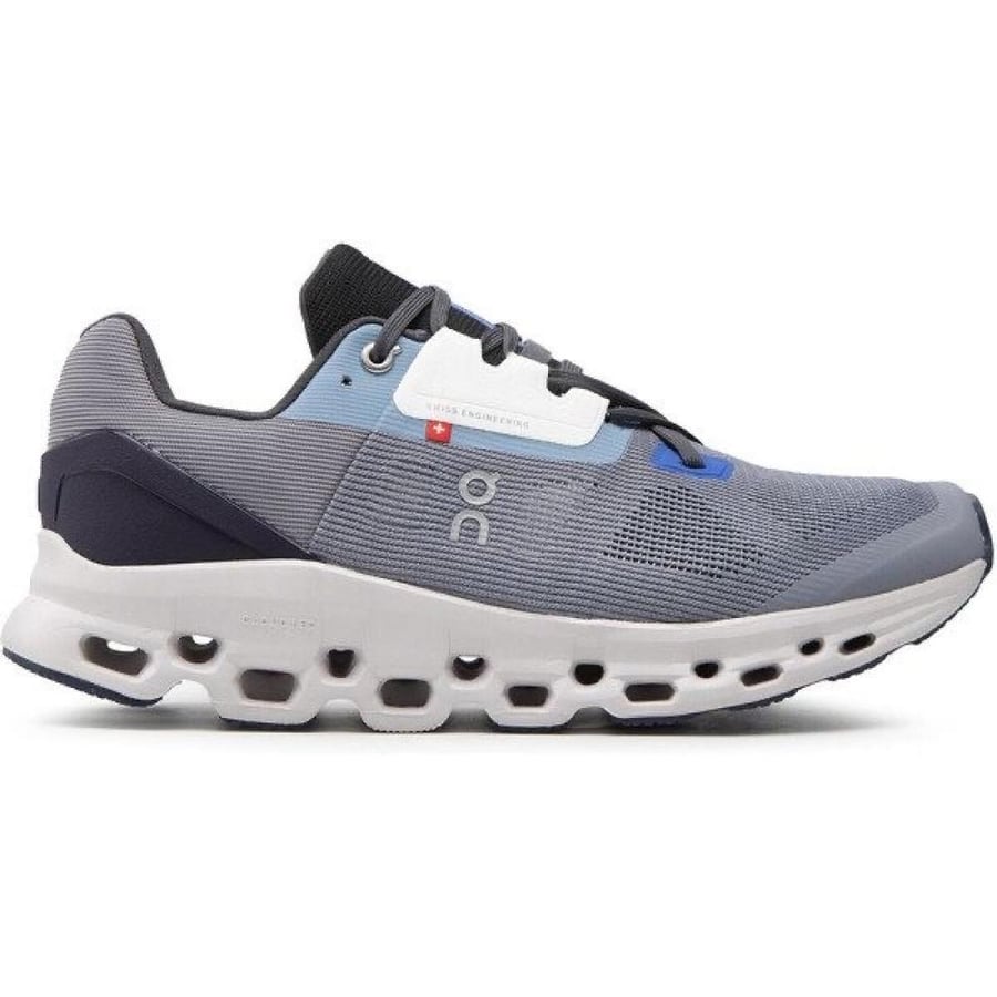 On Running Cloud Stratus shoes