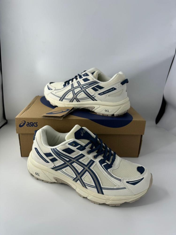 Asics Gel-Venture 6