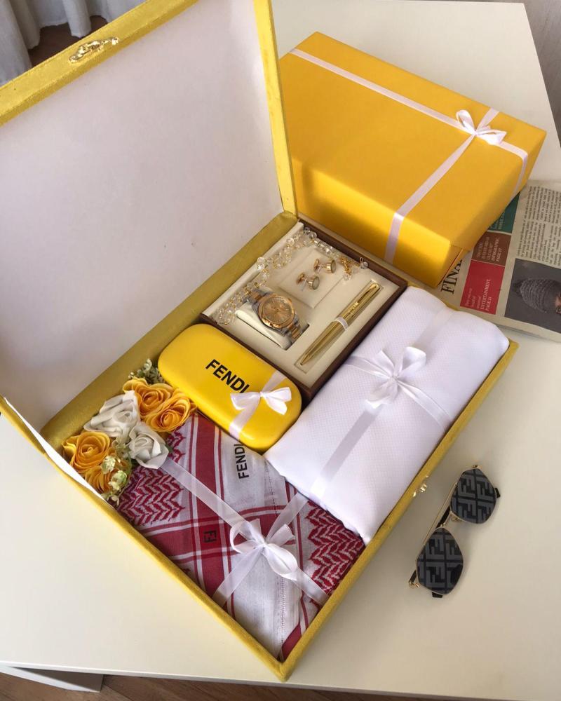 The elegant men's box