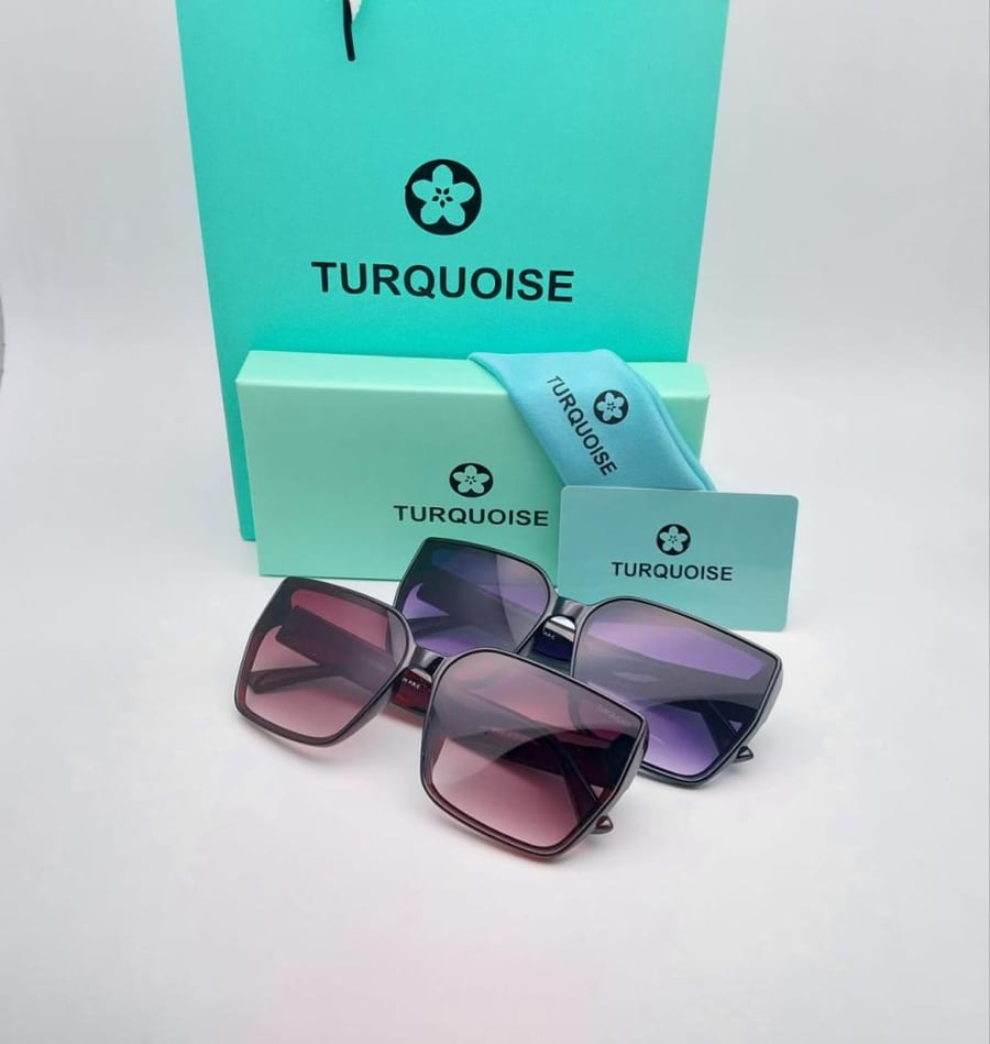 Luxury women's glasses