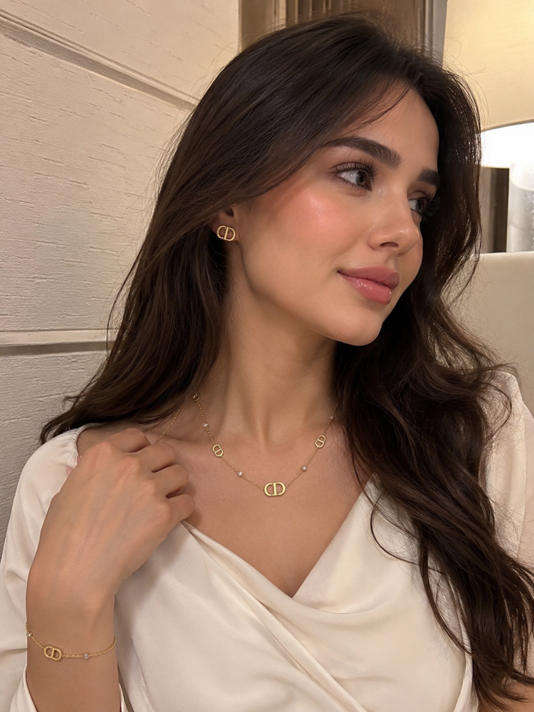 طقم سلسال مع حلق ديور