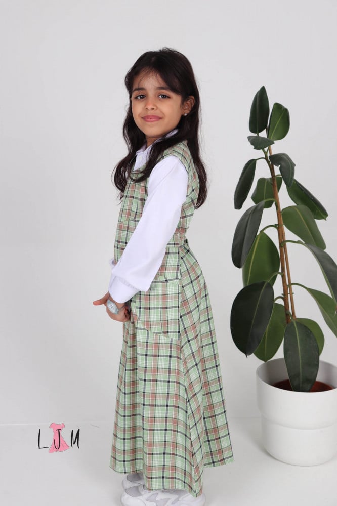 مريول روضة كاروهات