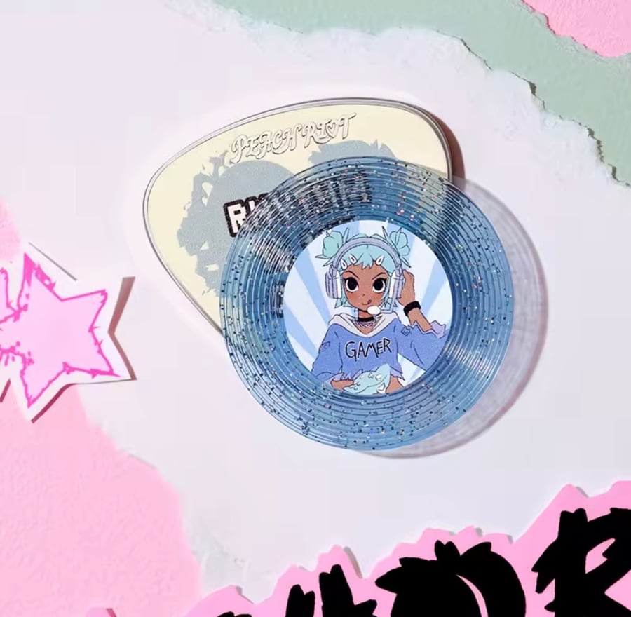 Peach magnet
