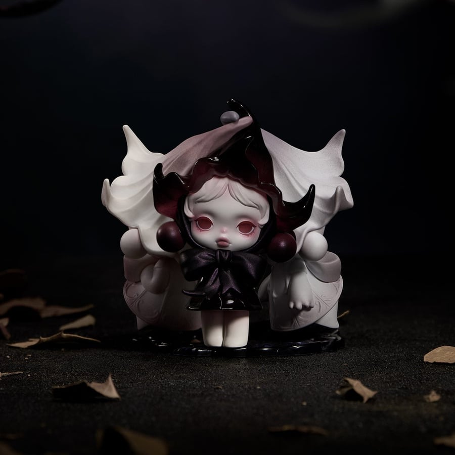 SKULLPANDA Petals in Four Acts