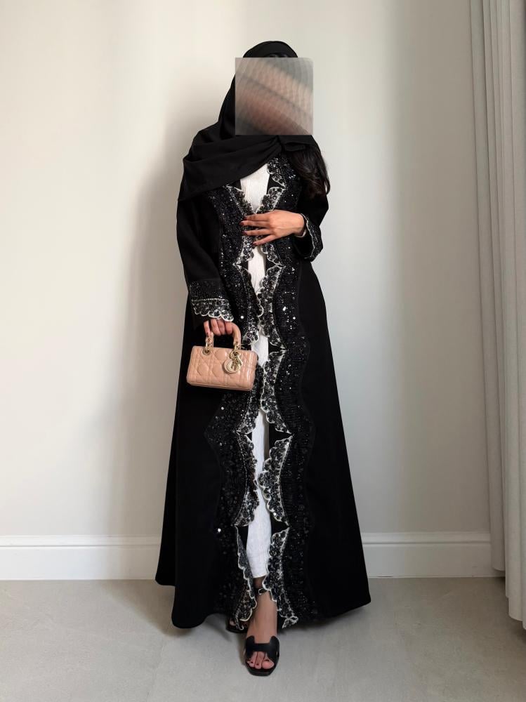 R566