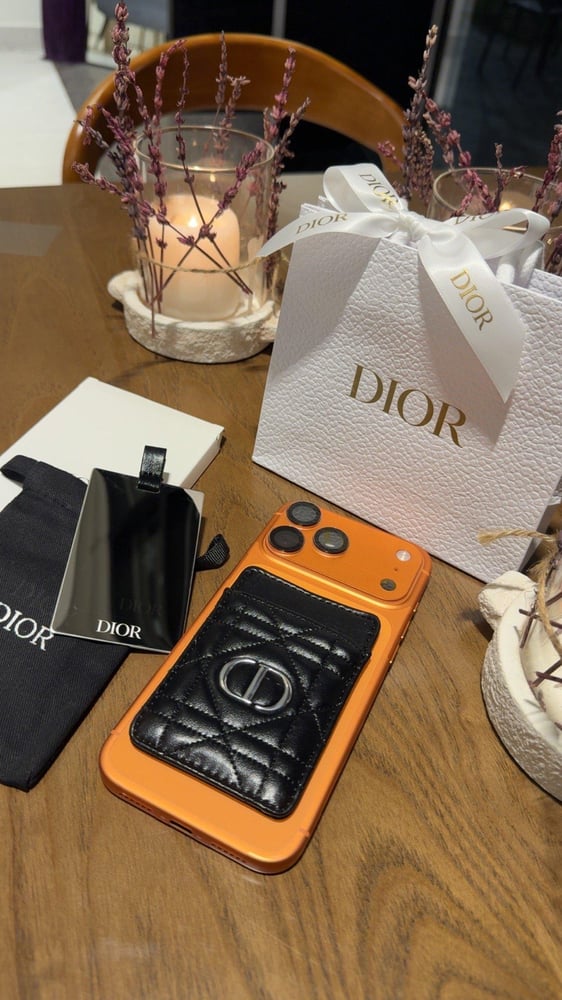 Luxury leather card holder with Dior mirror, with pouch and box