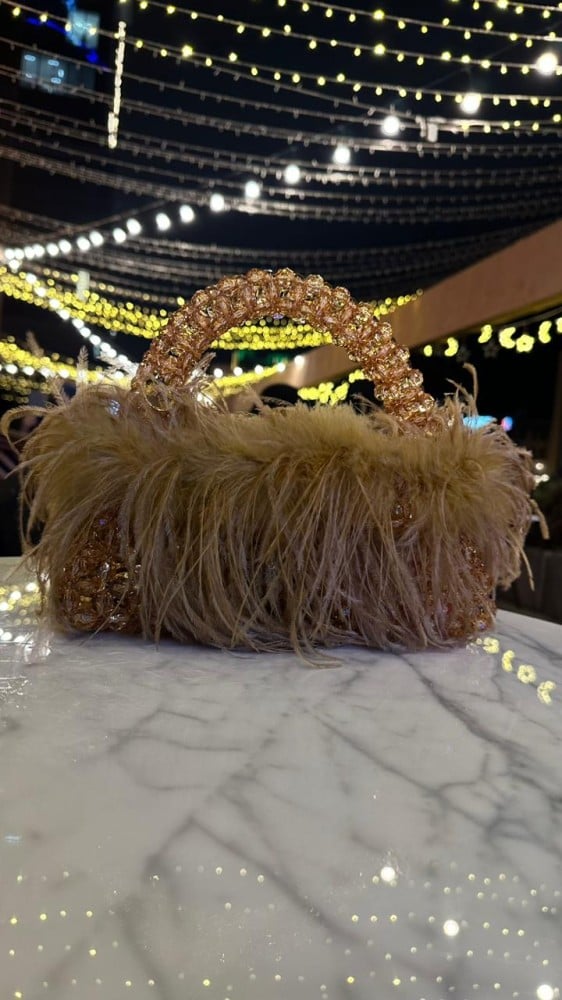 Gold feather