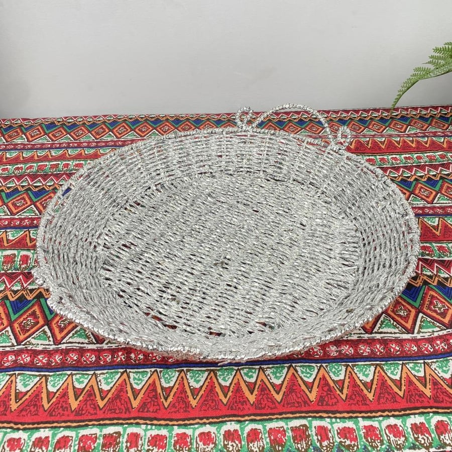 تبسي حبل دائري فضي
