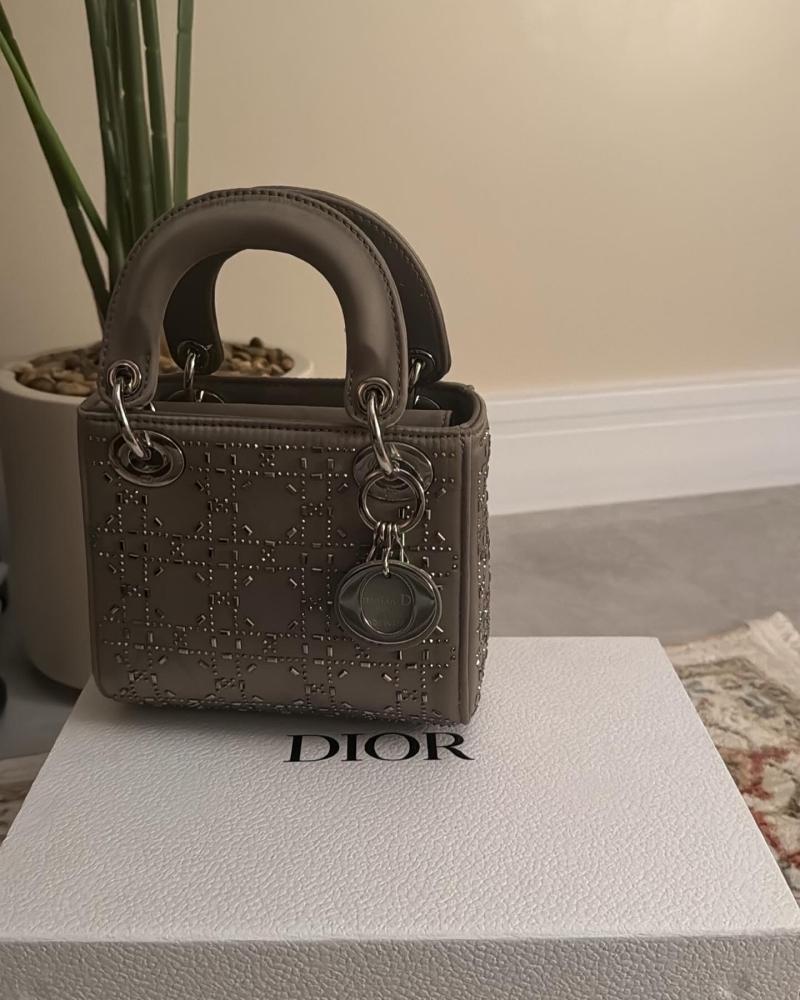 شنطة Dior