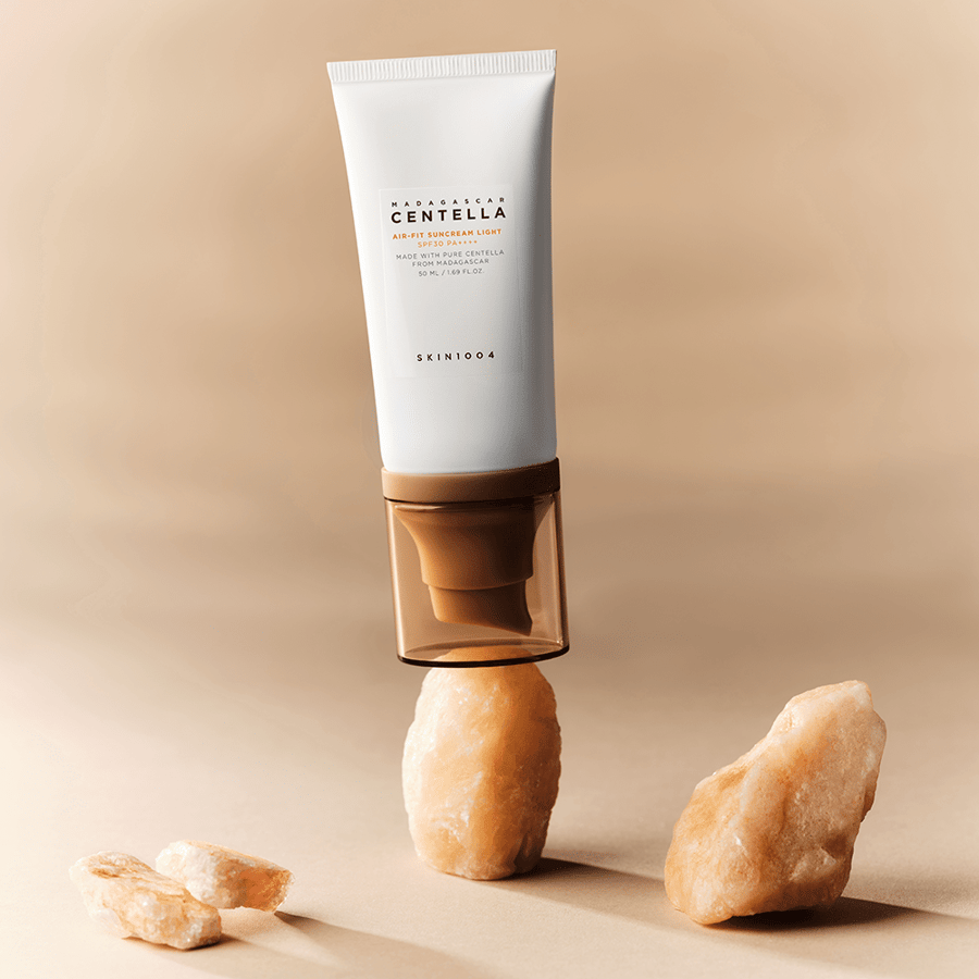 Skin1004 Madagascar Centella Air-Fit Suncream Light 50ml دغشقر سنتيلا إير-فيت كريم الوقاية من الشمس خفيف 50 مل