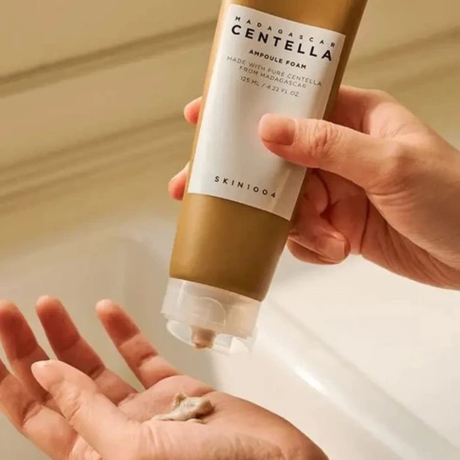 SKIN 1004 - Madagascar Centella Ampoule Foam غسول السنتيلا: رغوة غنية وتنظيف من القلب!