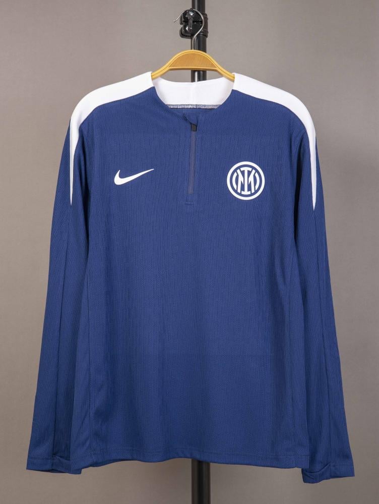 Inter Milan training set 2025/2026