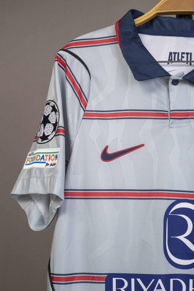 قميص اتليتكو مدريد الاساسي  2026/2027