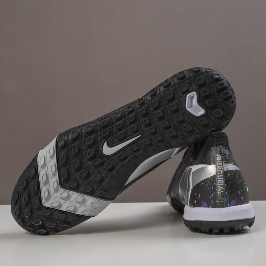 Nike soccer shoe