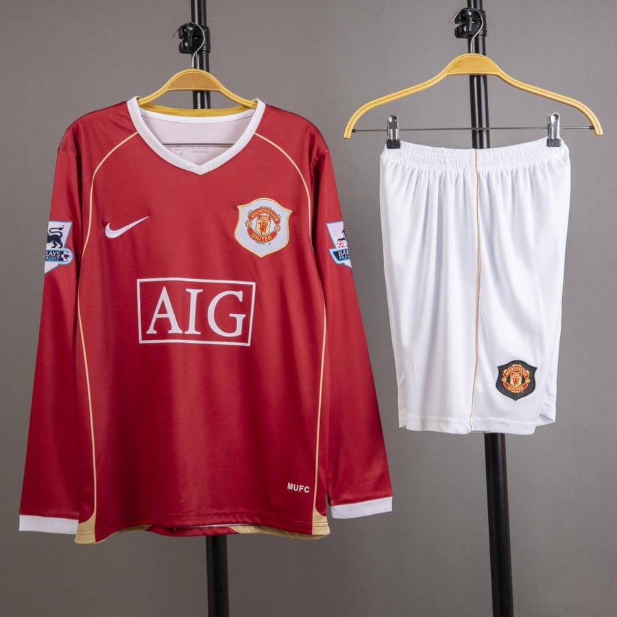 طقم مانشستر يونايتد 2007/2008 كم طويل