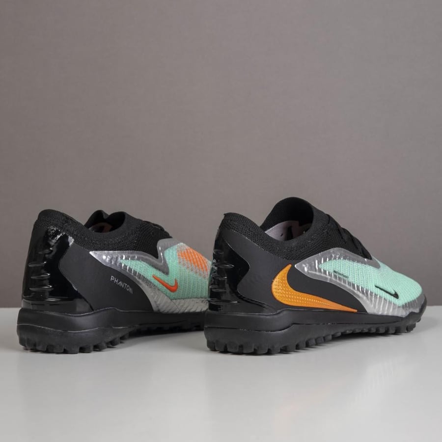 Nike soccer shoe
