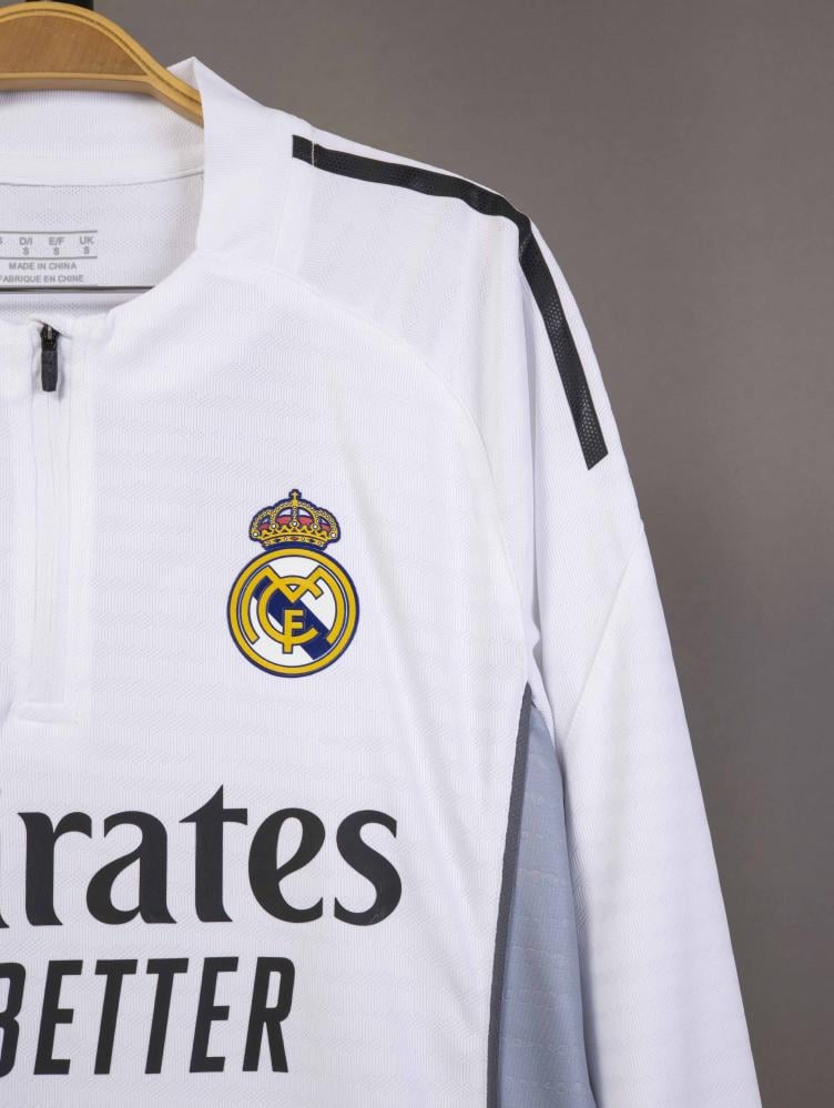 طقم تمارين ريال مدريد 2025/2026