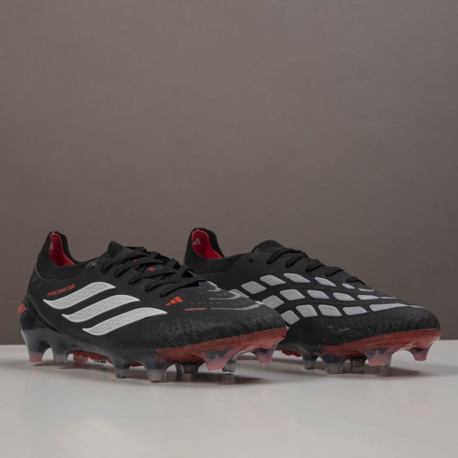 جزمة كرة قدم اطفال Adidas