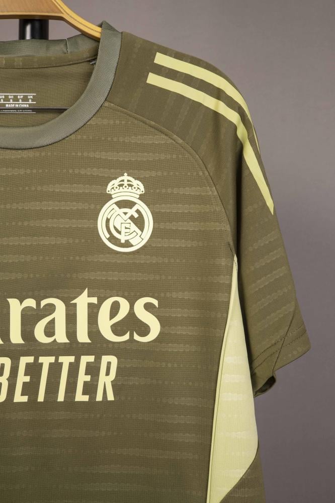 طقم تمارين ريال مدريد  2026/2027